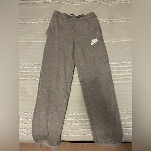 Youth xl Nike lot